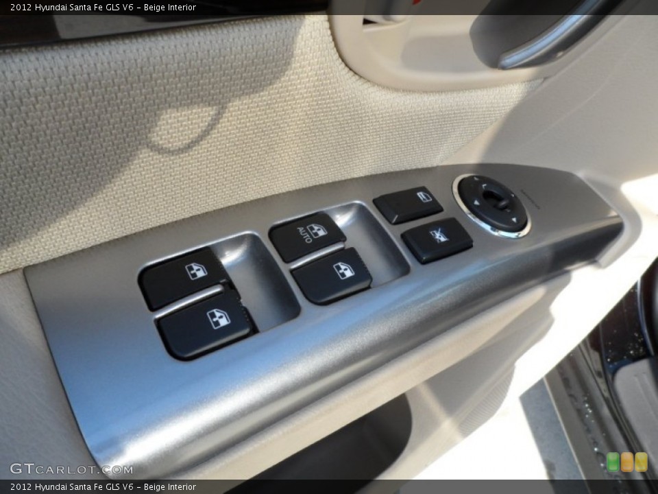 Beige Interior Controls for the 2012 Hyundai Santa Fe GLS V6 #56224824