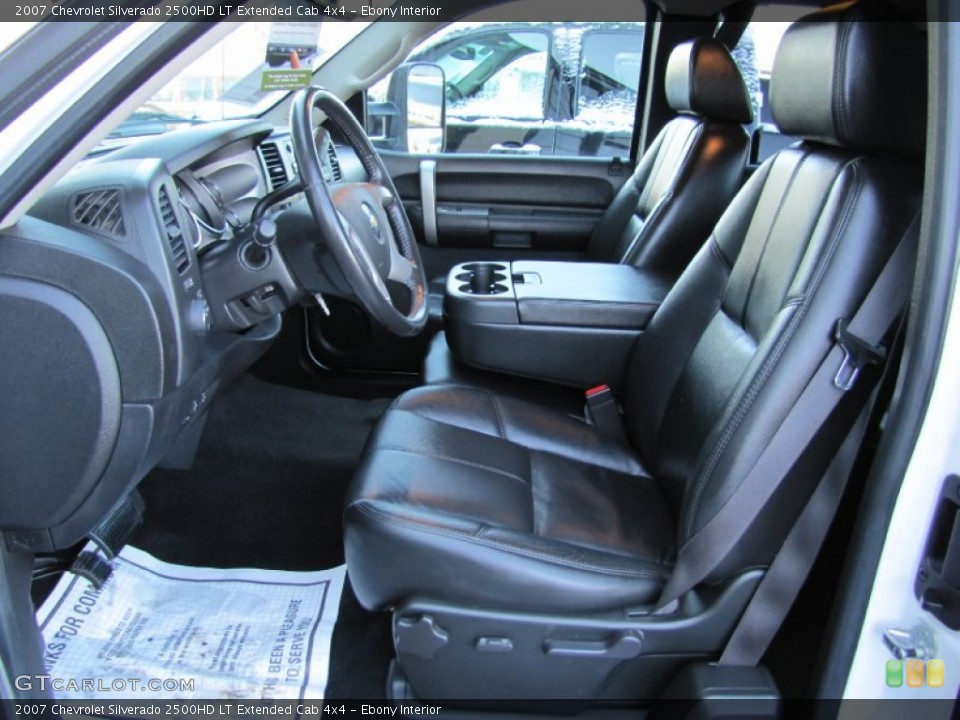 Ebony Interior Photo for the 2007 Chevrolet Silverado 2500HD LT Extended Cab 4x4 #56233910