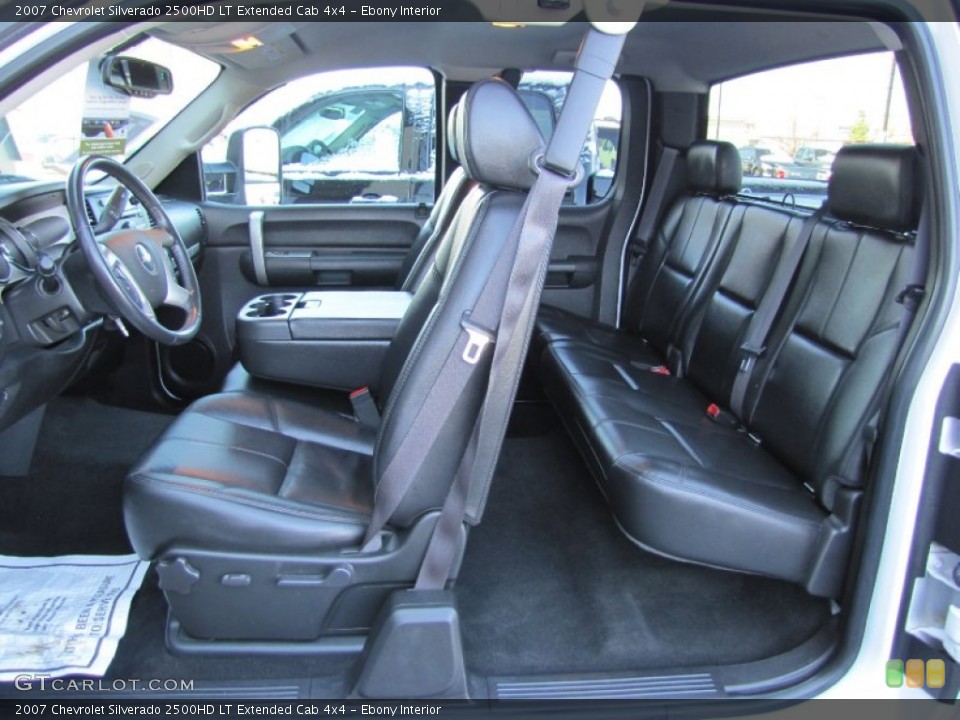 Ebony Interior Photo for the 2007 Chevrolet Silverado 2500HD LT Extended Cab 4x4 #56234077