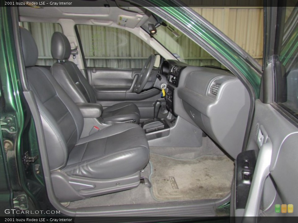 Gray Interior Photo for the 2001 Isuzu Rodeo LSE #56241638