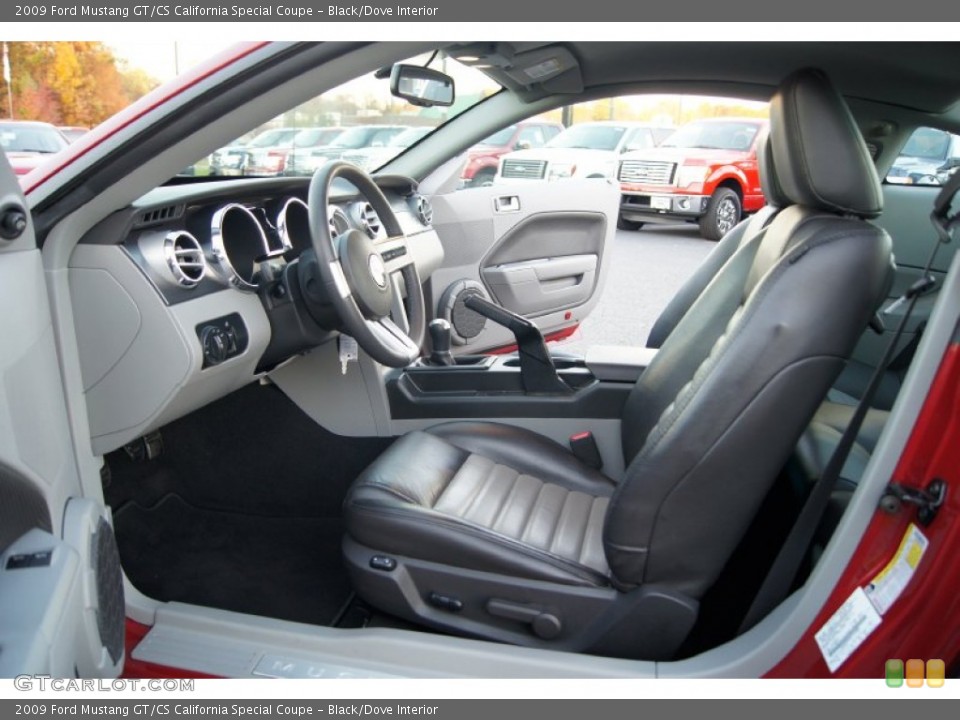 Black/Dove Interior Photo for the 2009 Ford Mustang GT/CS California Special Coupe #56245265