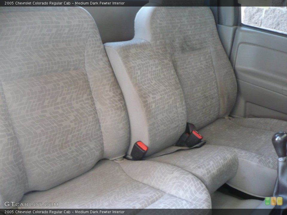Medium Dark Pewter Interior Photo for the 2005 Chevrolet Colorado Regular Cab #56249918