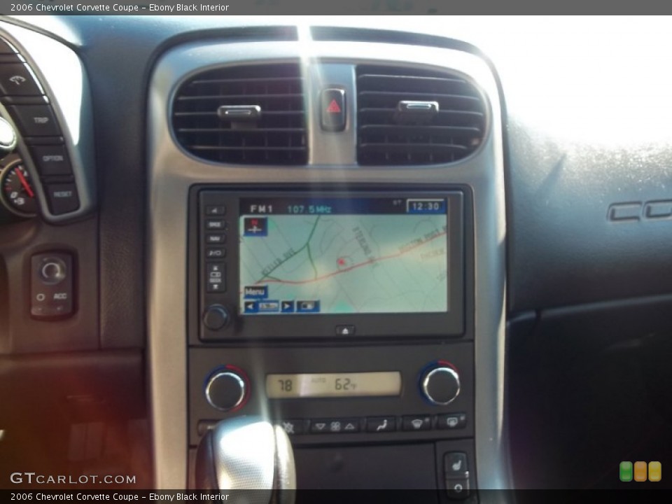 Ebony Black Interior Navigation for the 2006 Chevrolet Corvette Coupe #56252039