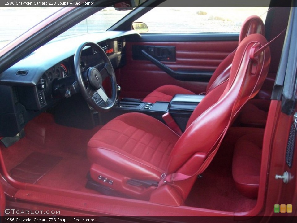 Red Interior Photo for the 1986 Chevrolet Camaro Z28 Coupe #56258990