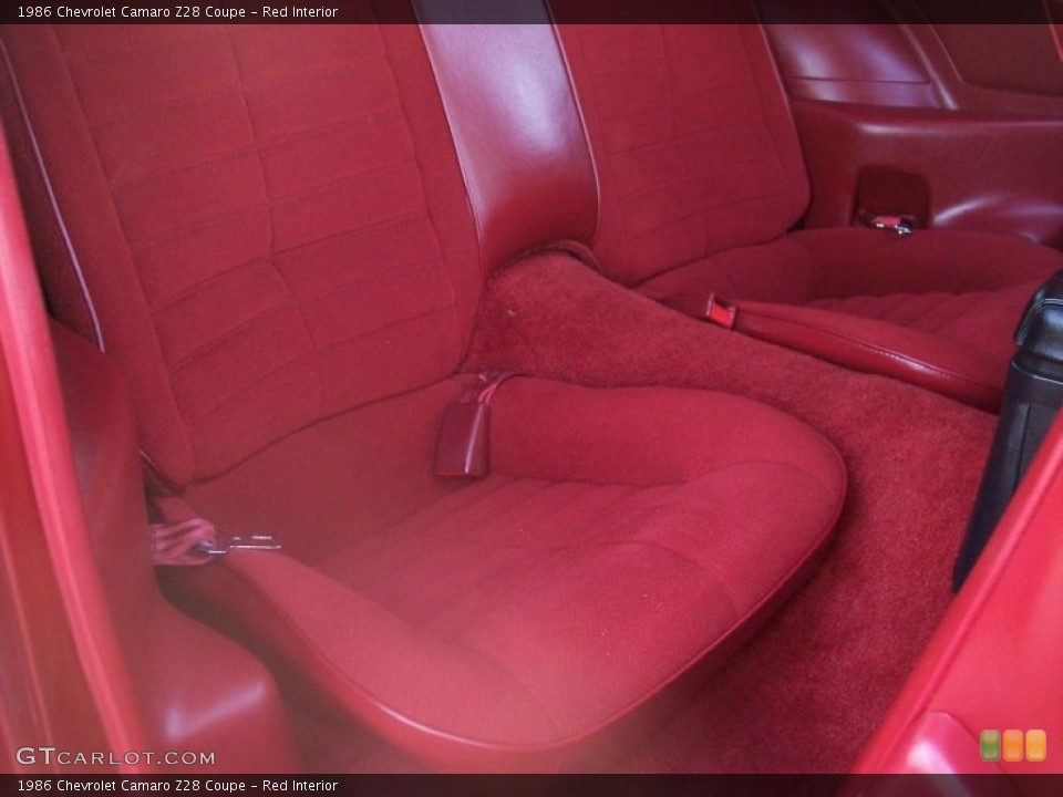 Red Interior Photo for the 1986 Chevrolet Camaro Z28 Coupe #56259071