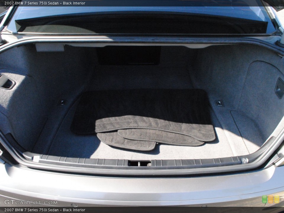 Black Interior Trunk for the 2007 BMW 7 Series 750i Sedan #56266316