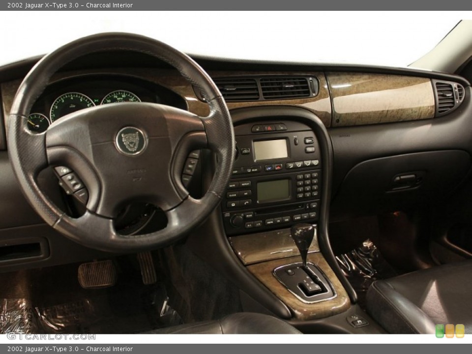 Charcoal Interior Dashboard for the 2002 Jaguar X-Type 3.0 #56272991
