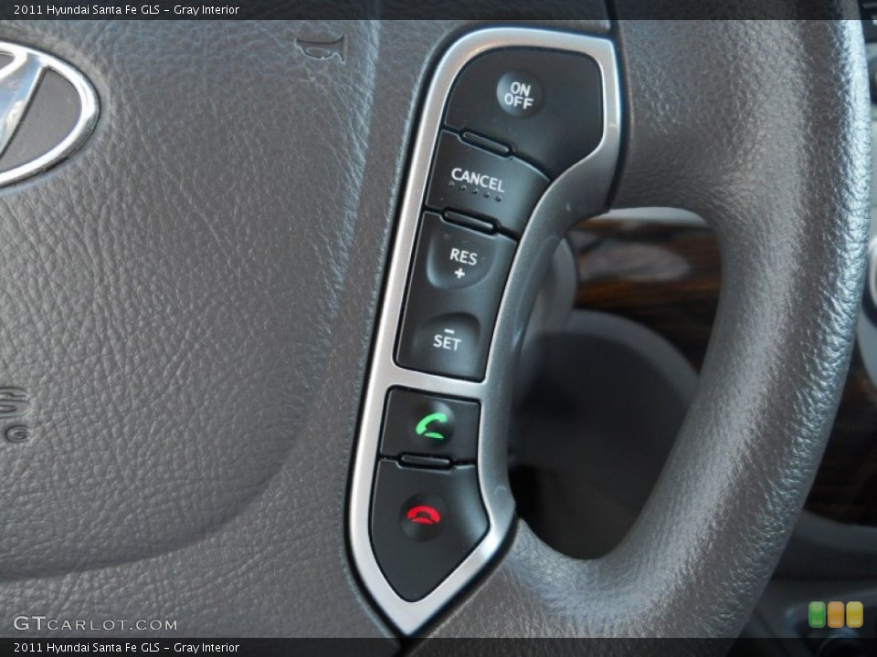 Gray Interior Controls for the 2011 Hyundai Santa Fe GLS #56289819