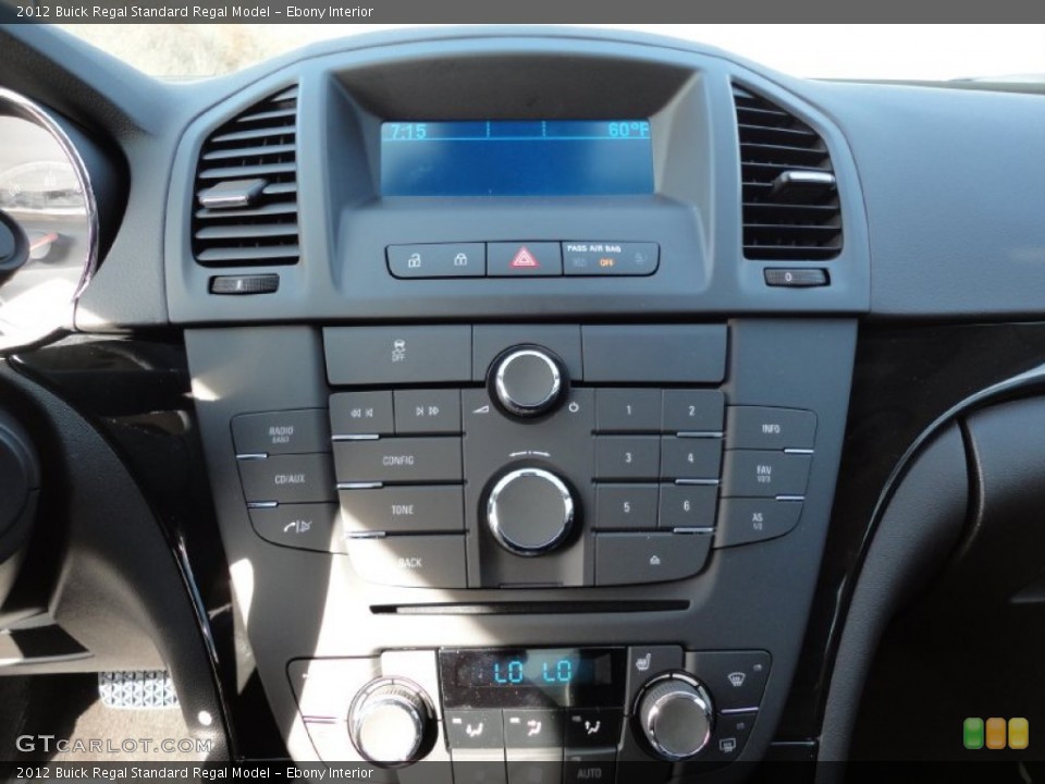Ebony Interior Controls for the 2012 Buick Regal  #56294964