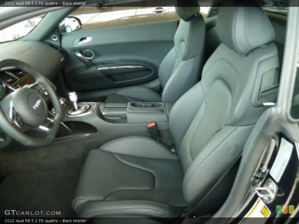 Black Interior Photo for the 2012 Audi R8 5.2 FSI quattro #56298006