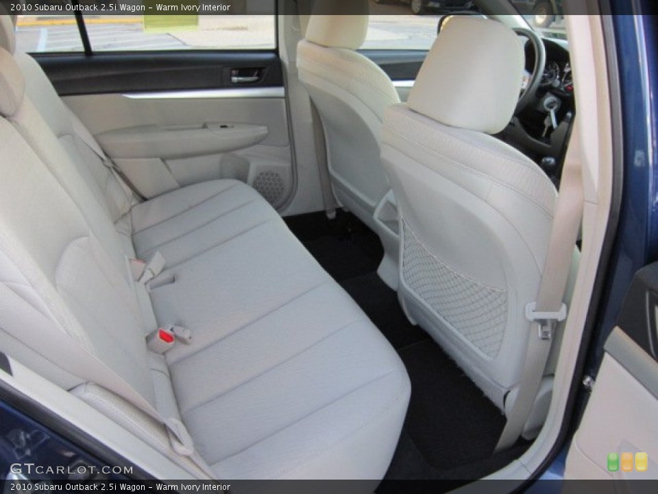 Warm Ivory Interior Photo for the 2010 Subaru Outback 2.5i Wagon #56299248