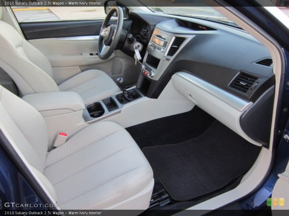 Warm Ivory Interior Photo for the 2010 Subaru Outback 2.5i Wagon #56299263