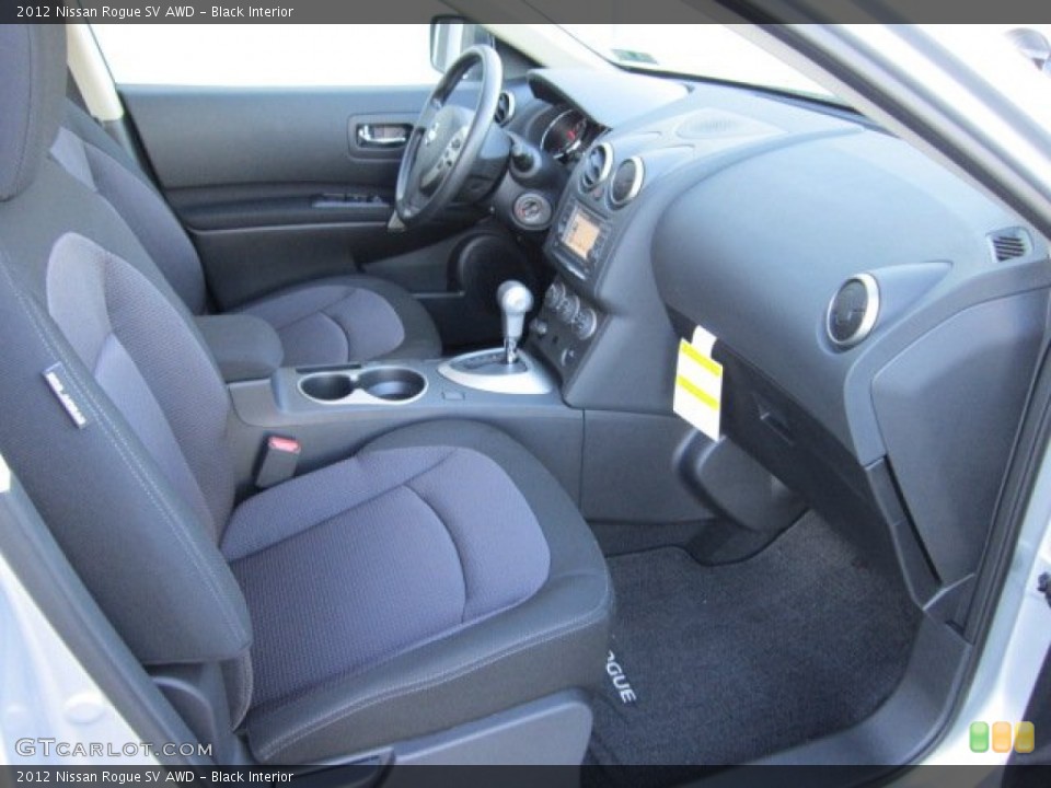 Black Interior Photo for the 2012 Nissan Rogue SV AWD #56300520