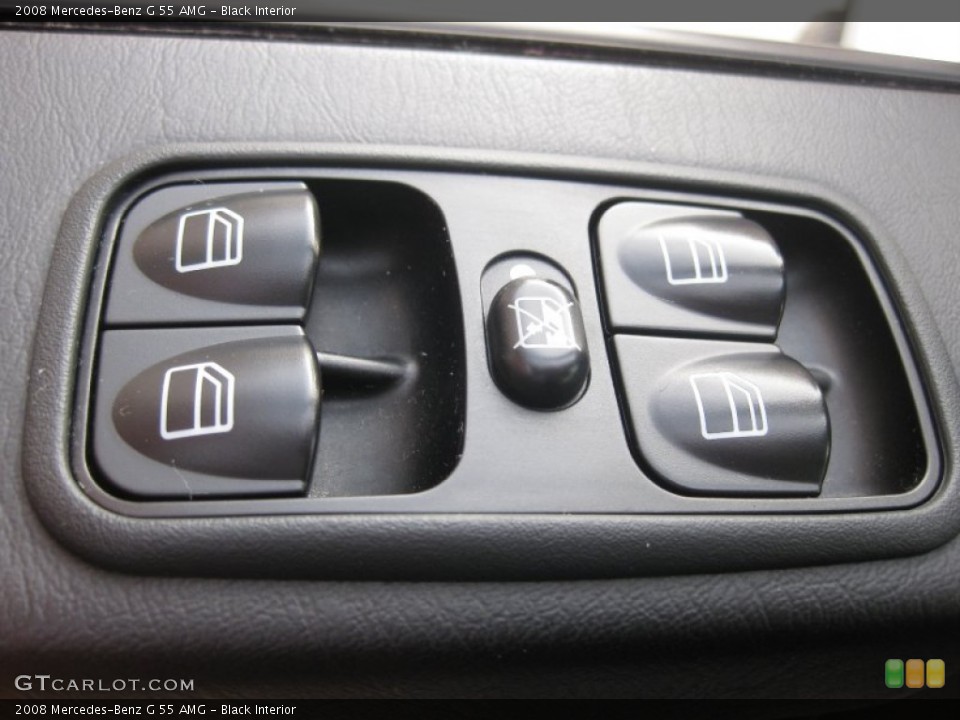 Black Interior Controls for the 2008 Mercedes-Benz G 55 AMG #56300619