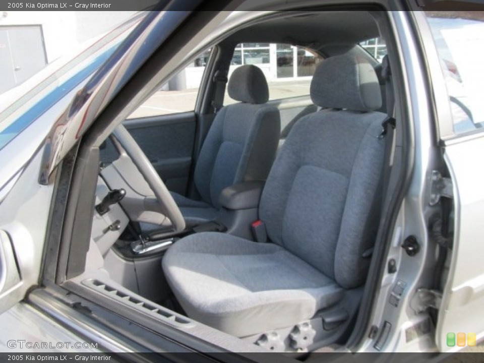Gray Interior Photo for the 2005 Kia Optima LX #56304624