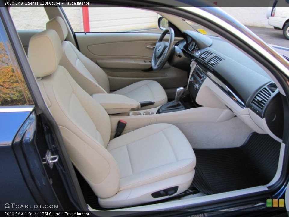 Taupe Interior Photo for the 2010 BMW 1 Series 128i Coupe #56305371