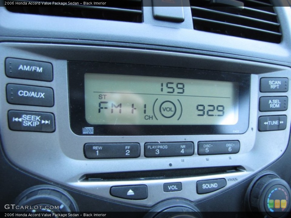 Black Interior Controls for the 2006 Honda Accord Value Package Sedan #56306913