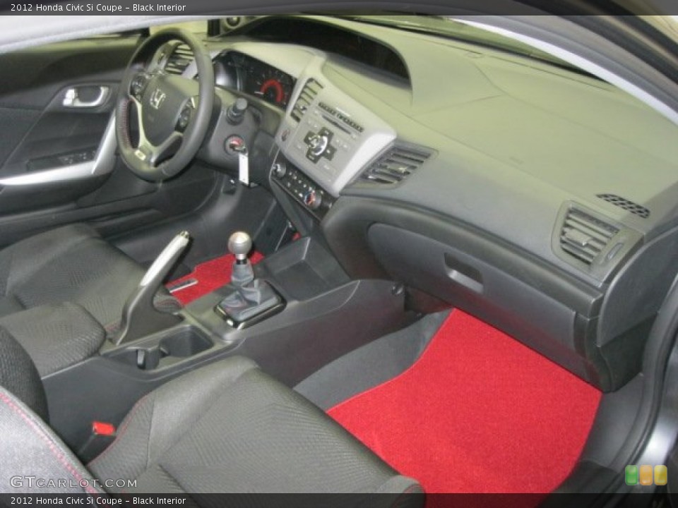 Black Interior Dashboard for the 2012 Honda Civic Si Coupe #56308617