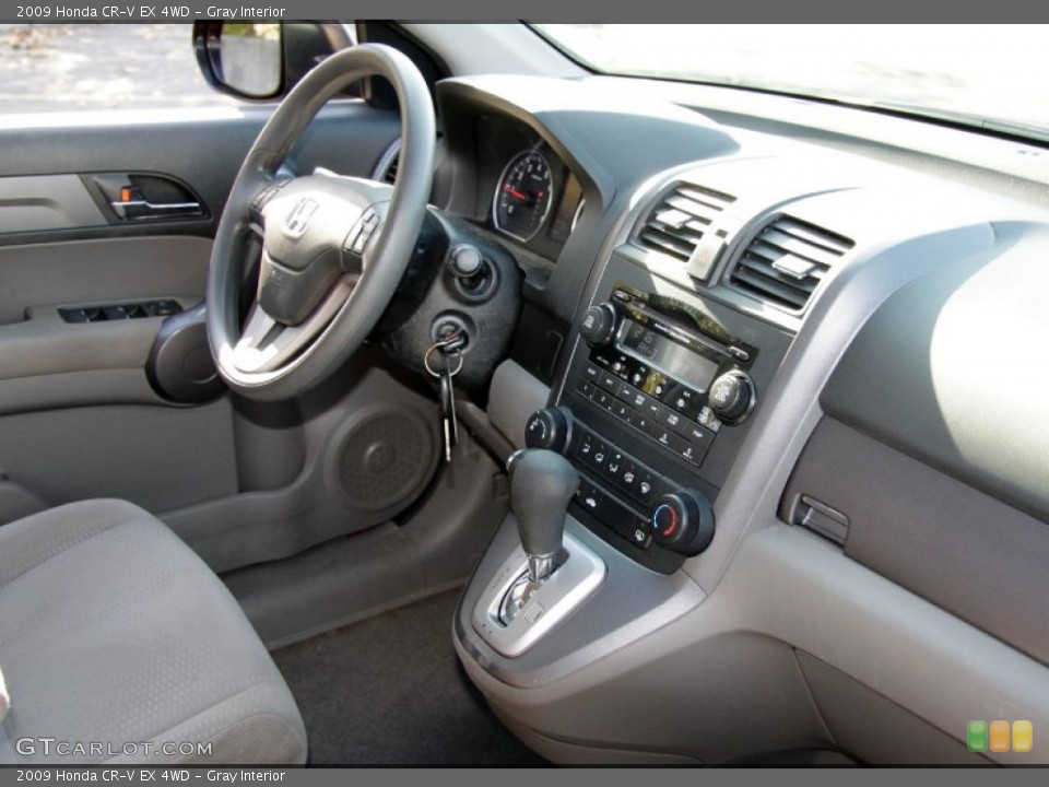 Gray Interior Dashboard for the 2009 Honda CR-V EX 4WD #56312880