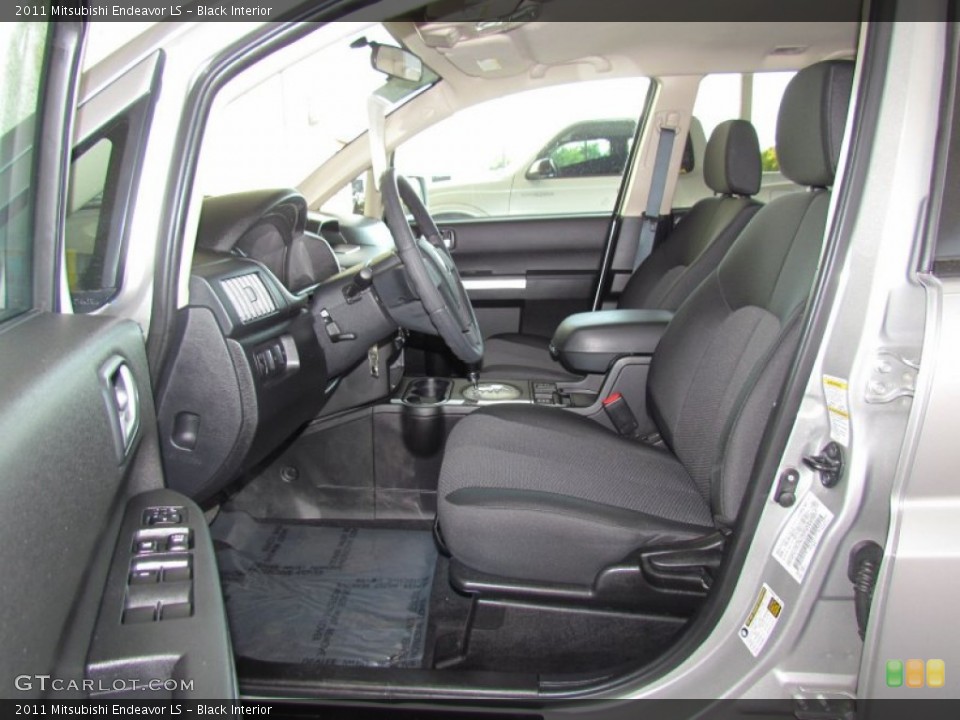 Black Interior Photo for the 2011 Mitsubishi Endeavor LS #56318190