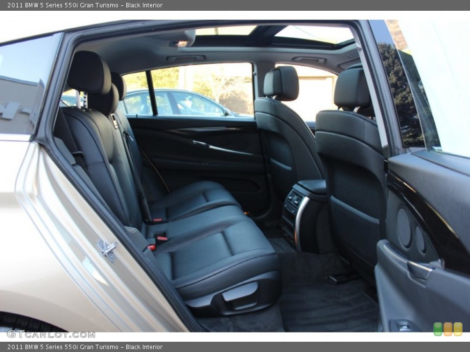 Black Interior Photo for the 2011 BMW 5 Series 550i Gran Turismo #56318433