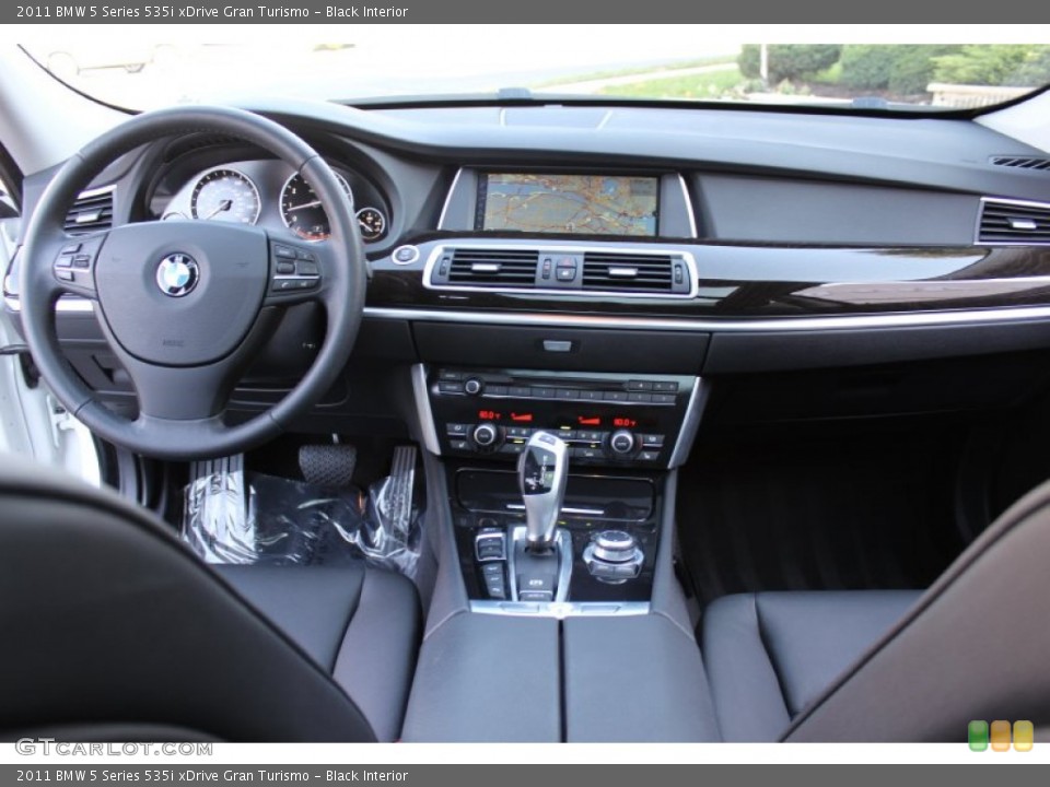 Black Interior Dashboard for the 2011 BMW 5 Series 535i xDrive Gran Turismo #56318922