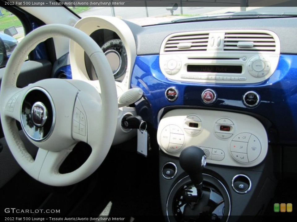 Tessuto Avorio/Avorio (Ivory/Ivory) Interior Dashboard for the 2012 Fiat 500 Lounge #56329424