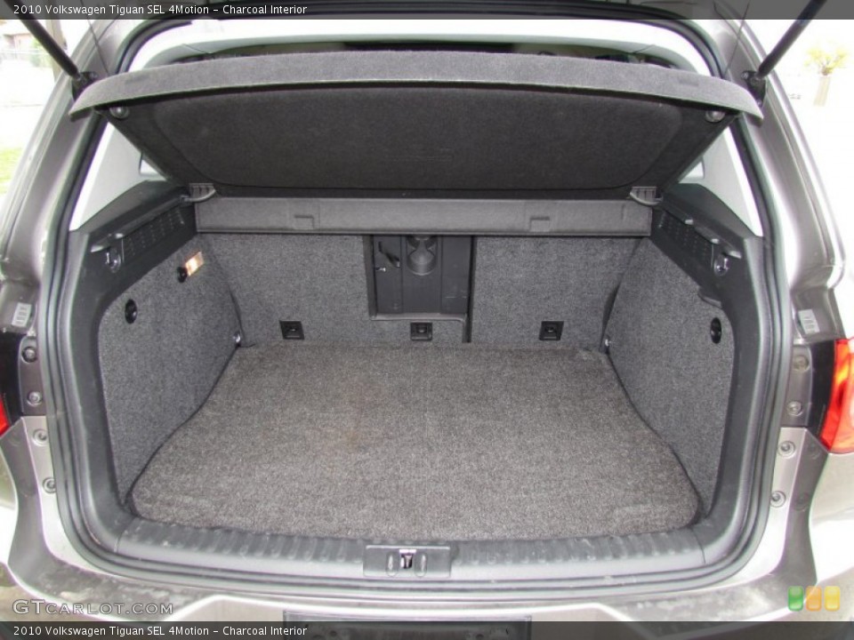 Charcoal Interior Trunk for the 2010 Volkswagen Tiguan SEL 4Motion #56331769