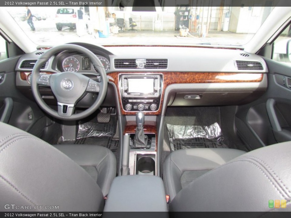 Titan Black Interior Dashboard for the 2012 Volkswagen Passat 2.5L SEL #56332205