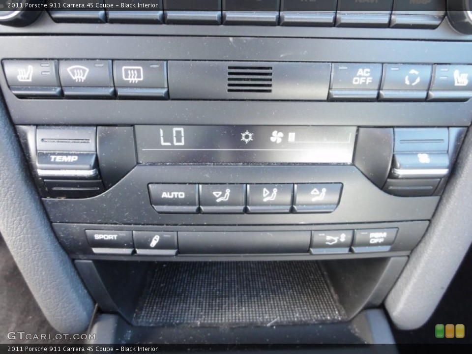 Black Interior Controls for the 2011 Porsche 911 Carrera 4S Coupe #56335026