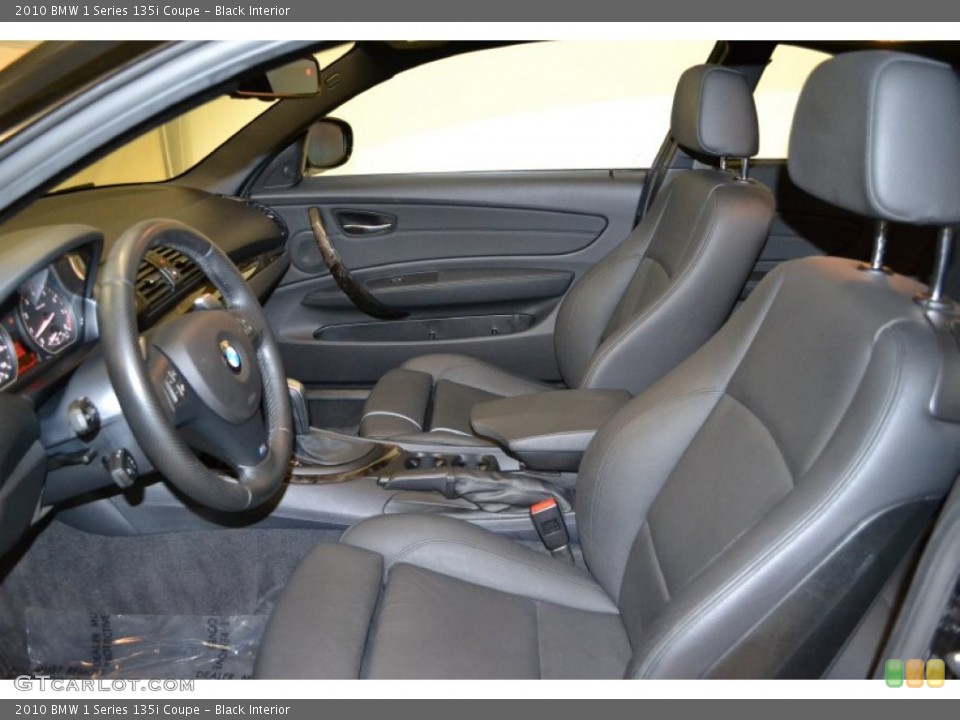 Black Interior Photo for the 2010 BMW 1 Series 135i Coupe #56342123