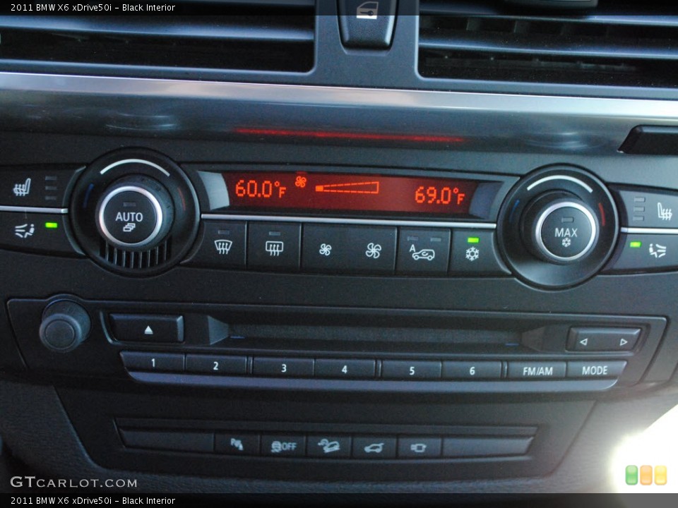 Black Interior Controls for the 2011 BMW X6 xDrive50i #56343598