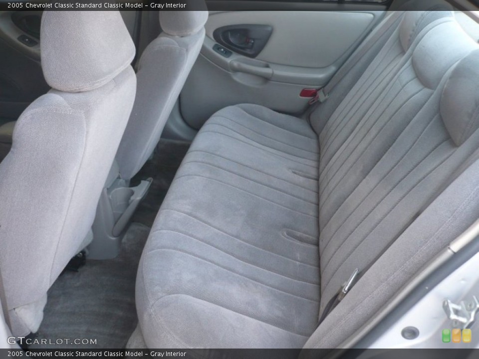 Gray 2005 Chevrolet Classic Interiors
