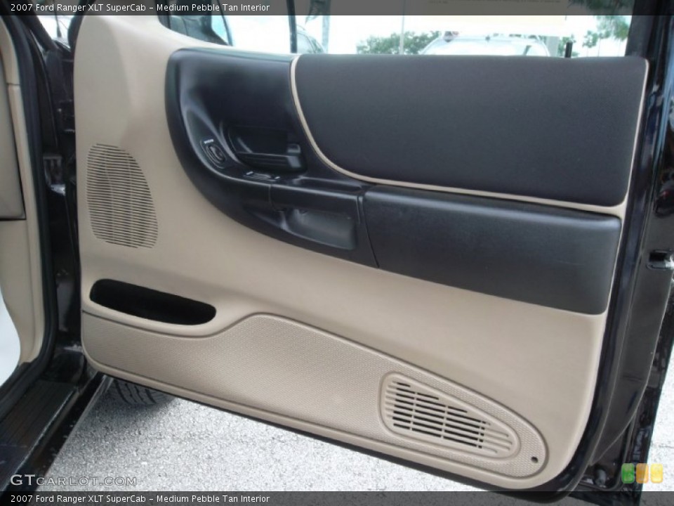 Medium Pebble Tan Interior Door Panel for the 2007 Ford Ranger XLT SuperCab #56364040