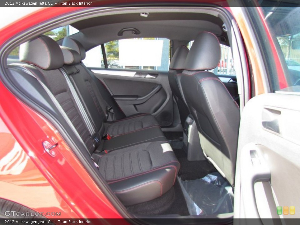 Titan Black Interior Photo for the 2012 Volkswagen Jetta GLI #56367553