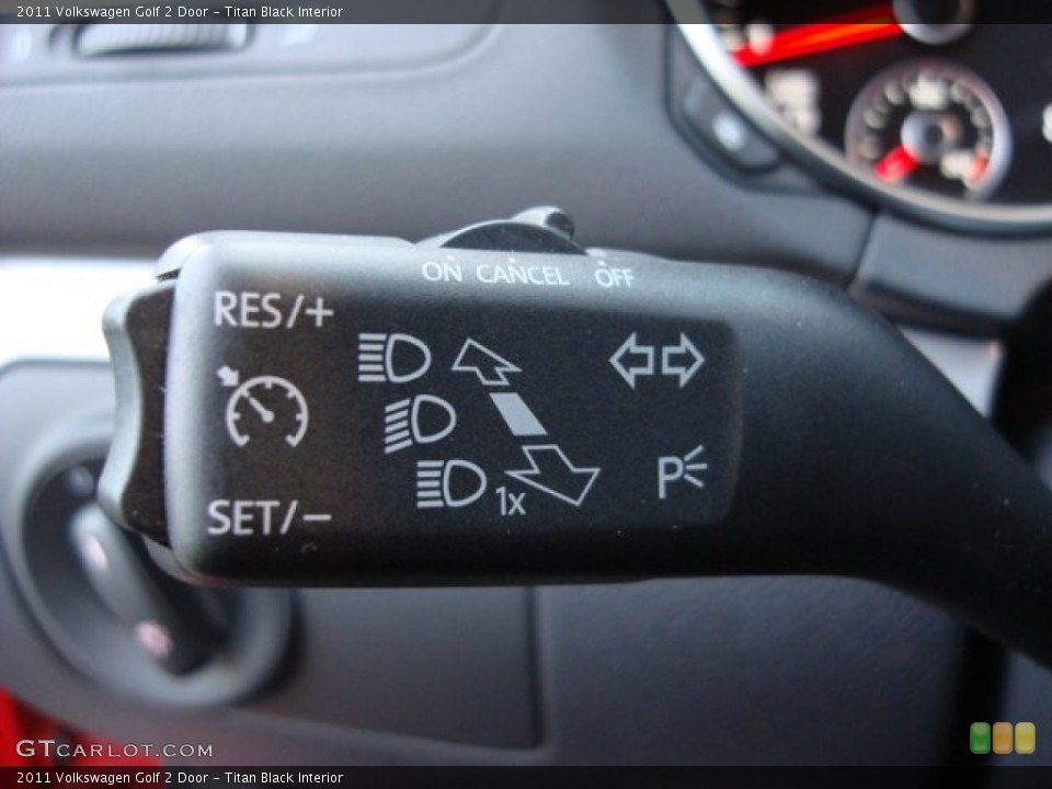 Titan Black Interior Controls for the 2011 Volkswagen Golf 2 Door #56374399