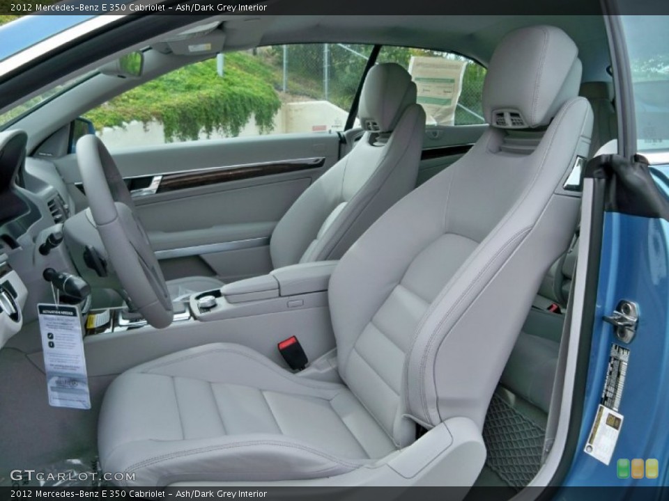 Ash/Dark Grey Interior Photo for the 2012 Mercedes-Benz E 350 Cabriolet #56378263