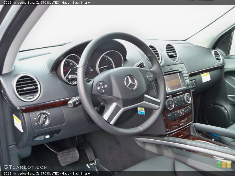 Black Interior Photo for the 2012 Mercedes-Benz GL 350 BlueTEC 4Matic #56378572