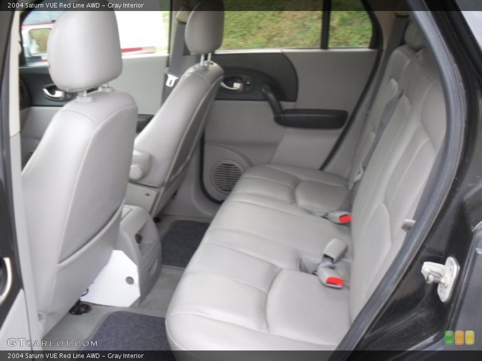 Gray Interior Photo for the 2004 Saturn VUE Red Line AWD #56379772