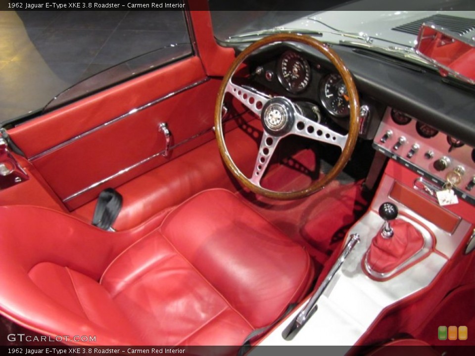 Carmen Red Interior Photo for the 1962 Jaguar E-Type XKE 3.8 Roadster #56397091
