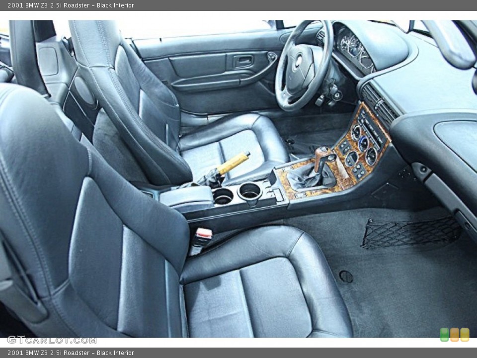 Black Interior Photo for the 2001 BMW Z3 2.5i Roadster #56398699