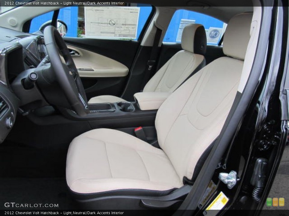 Light Neutral/Dark Accents Interior Photo for the 2012 Chevrolet Volt Hatchback #56406007