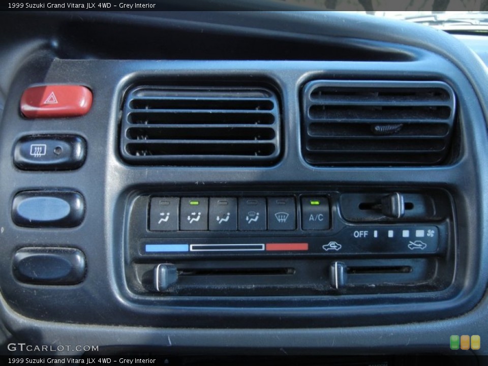 Grey Interior Controls for the 1999 Suzuki Grand Vitara JLX 4WD #56415691