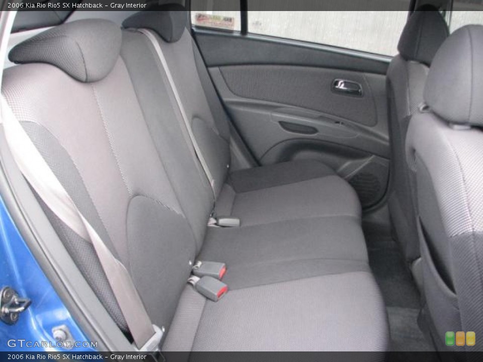 Gray Interior Photo for the 2006 Kia Rio Rio5 SX Hatchback #56419312