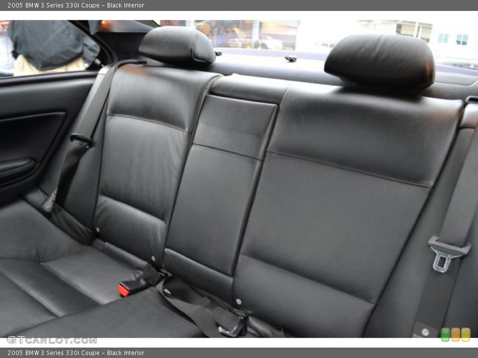 Black Interior Photo for the 2005 BMW 3 Series 330i Coupe #56427839