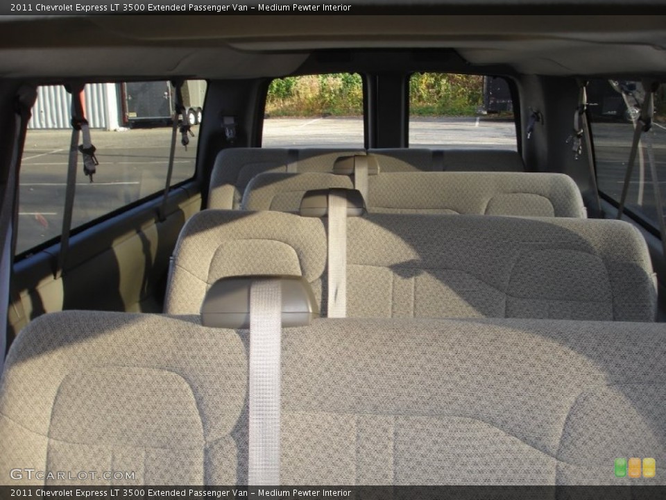 Medium Pewter Interior Photo for the 2011 Chevrolet Express LT 3500 Extended Passenger Van #56429422