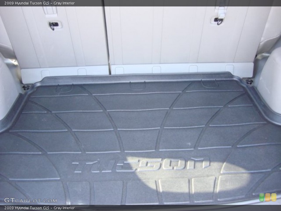 Gray Interior Trunk for the 2009 Hyundai Tucson GLS #56447147