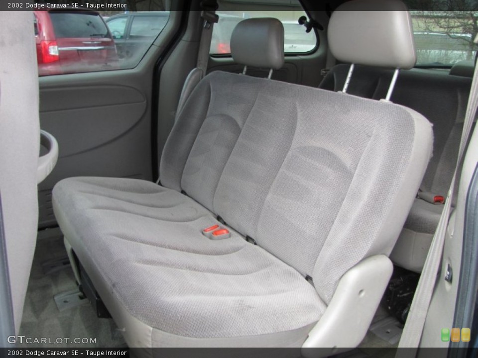 Taupe Interior Photo for the 2002 Dodge Caravan SE #56456957