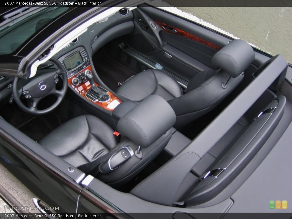 Black Interior Photo for the 2007 Mercedes-Benz SL 550 Roadster #56490279