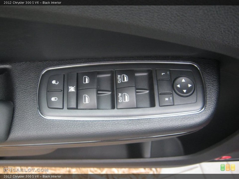 Black Interior Controls for the 2012 Chrysler 300 S V6 #56490486
